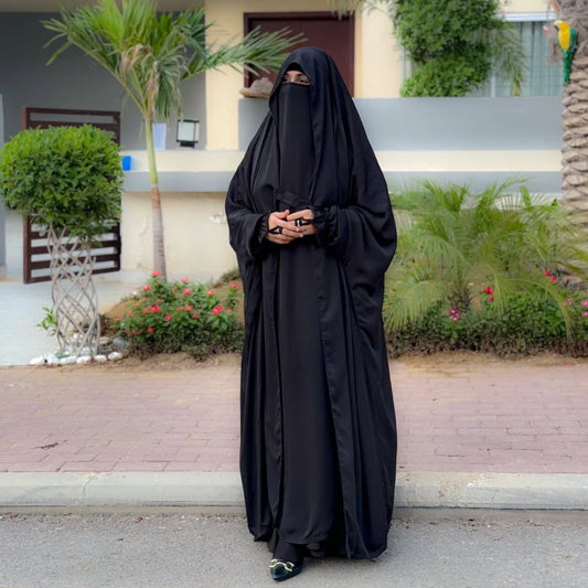 Black Irani || Saudi Jilbab