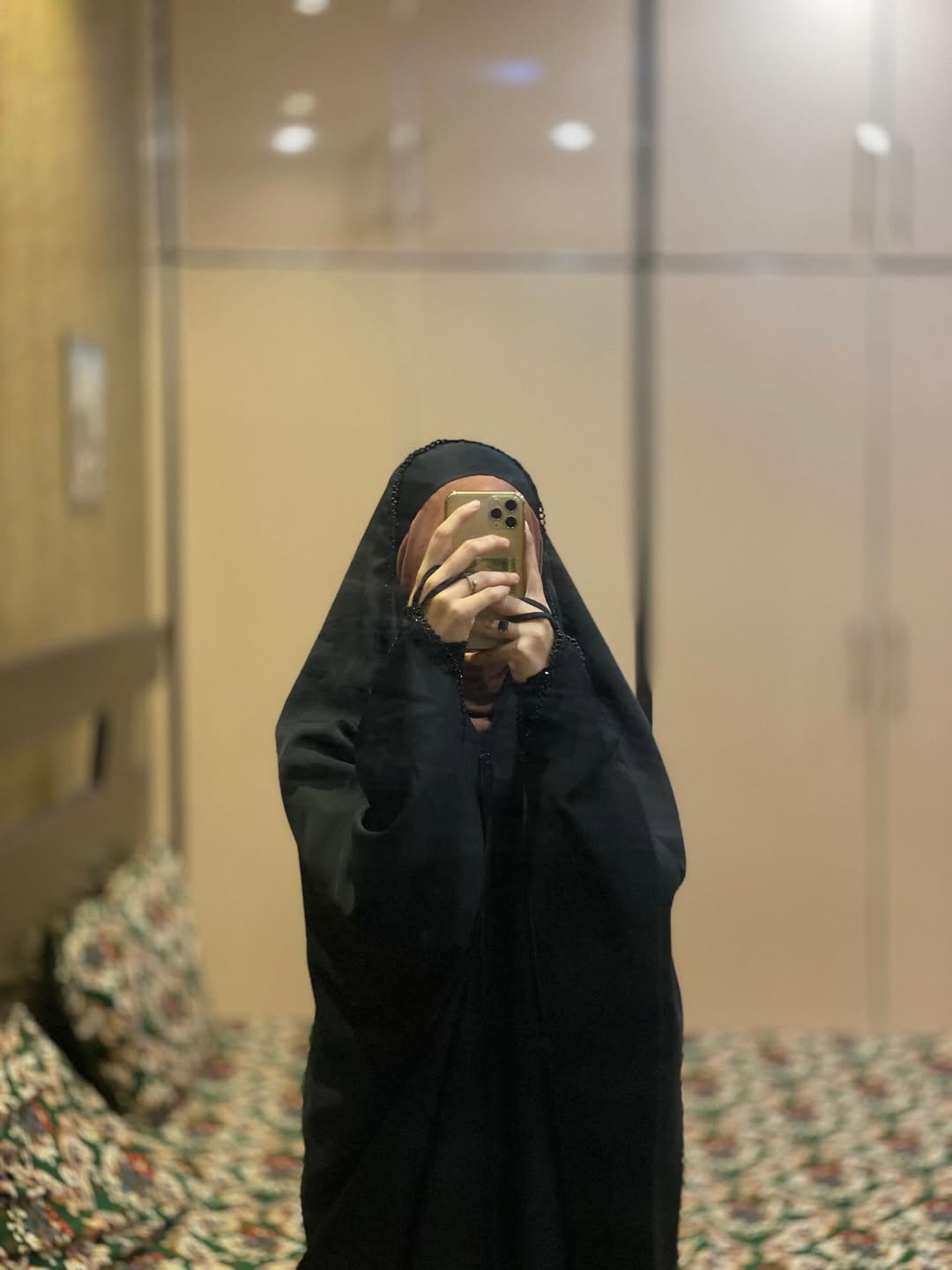 Premium Kaftan Style Irani Chadar With Lace Work