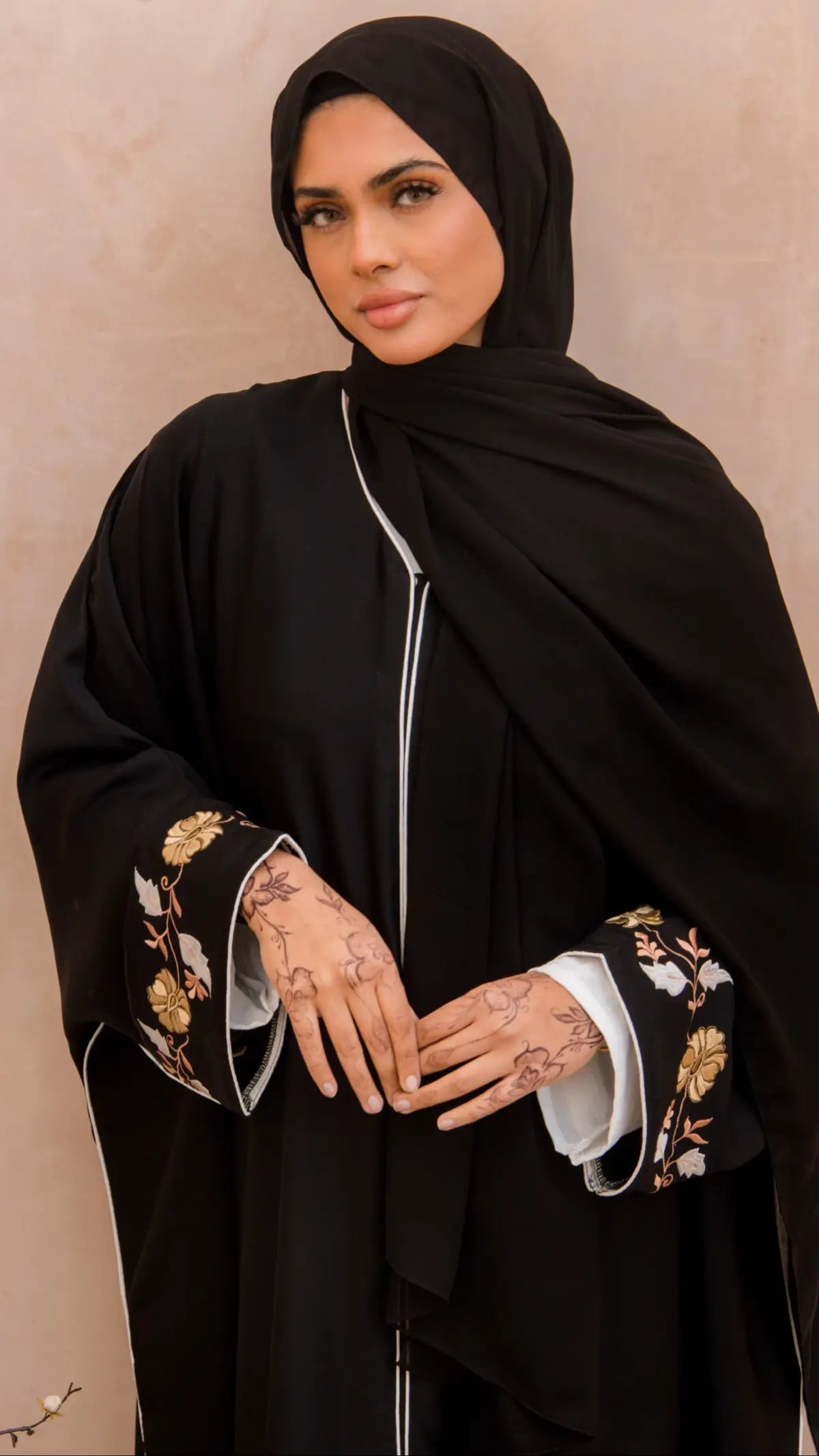 Zymal Abaya