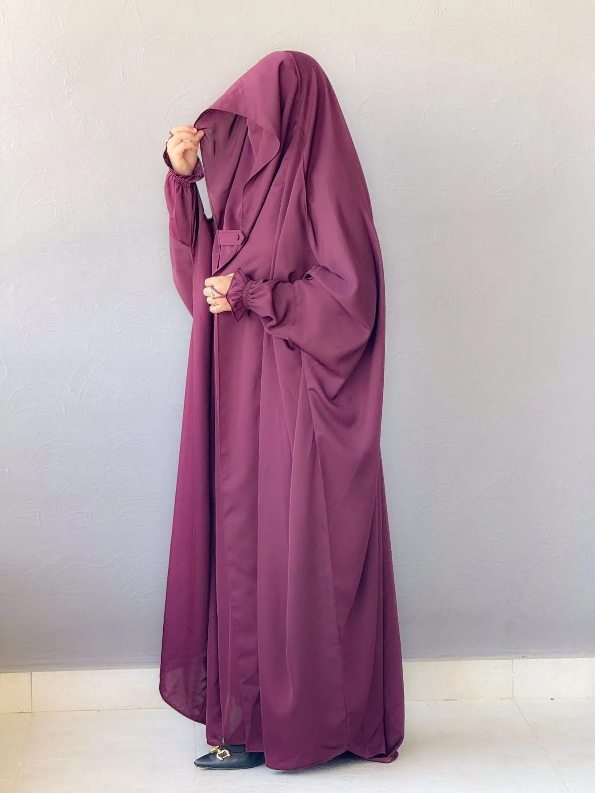 Saudi Jilbab (Burgandy Shade)