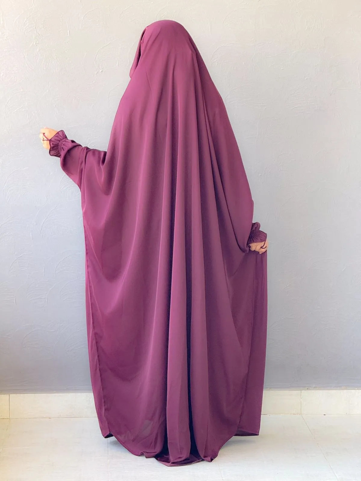 Saudi Jilbab (Burgandy Shade)